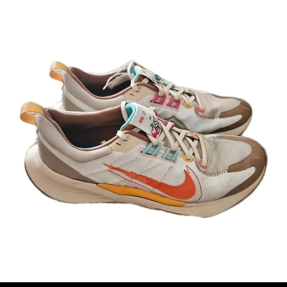 Nike Mens Juniper Trail 2 Trail Shoe In Sanddrift Safety Orange 10